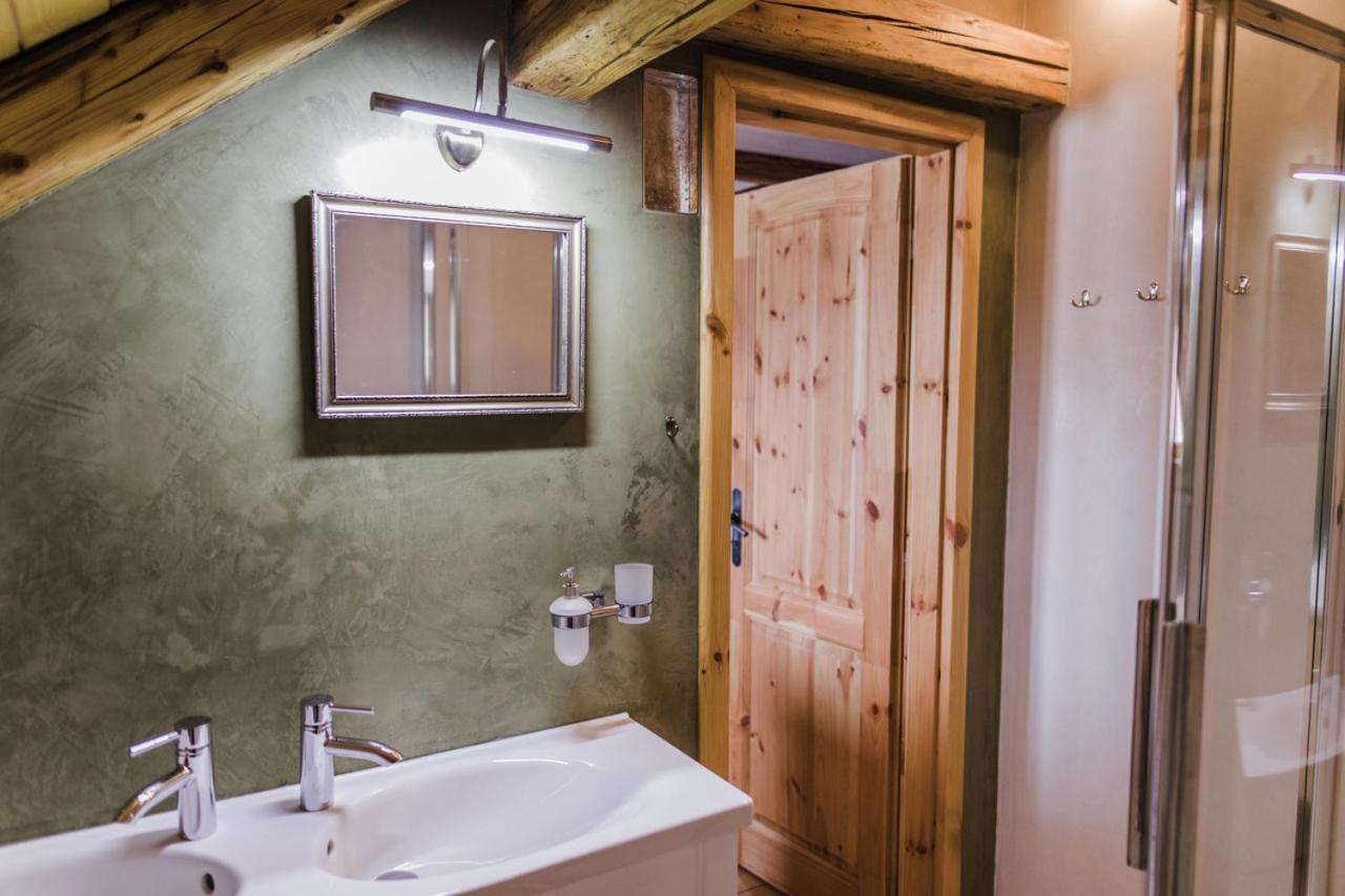 Krasna Samota Hotel Chřibská Екстериор снимка