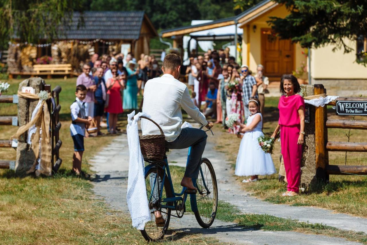 Krasna Samota Hotel Chřibská Екстериор снимка